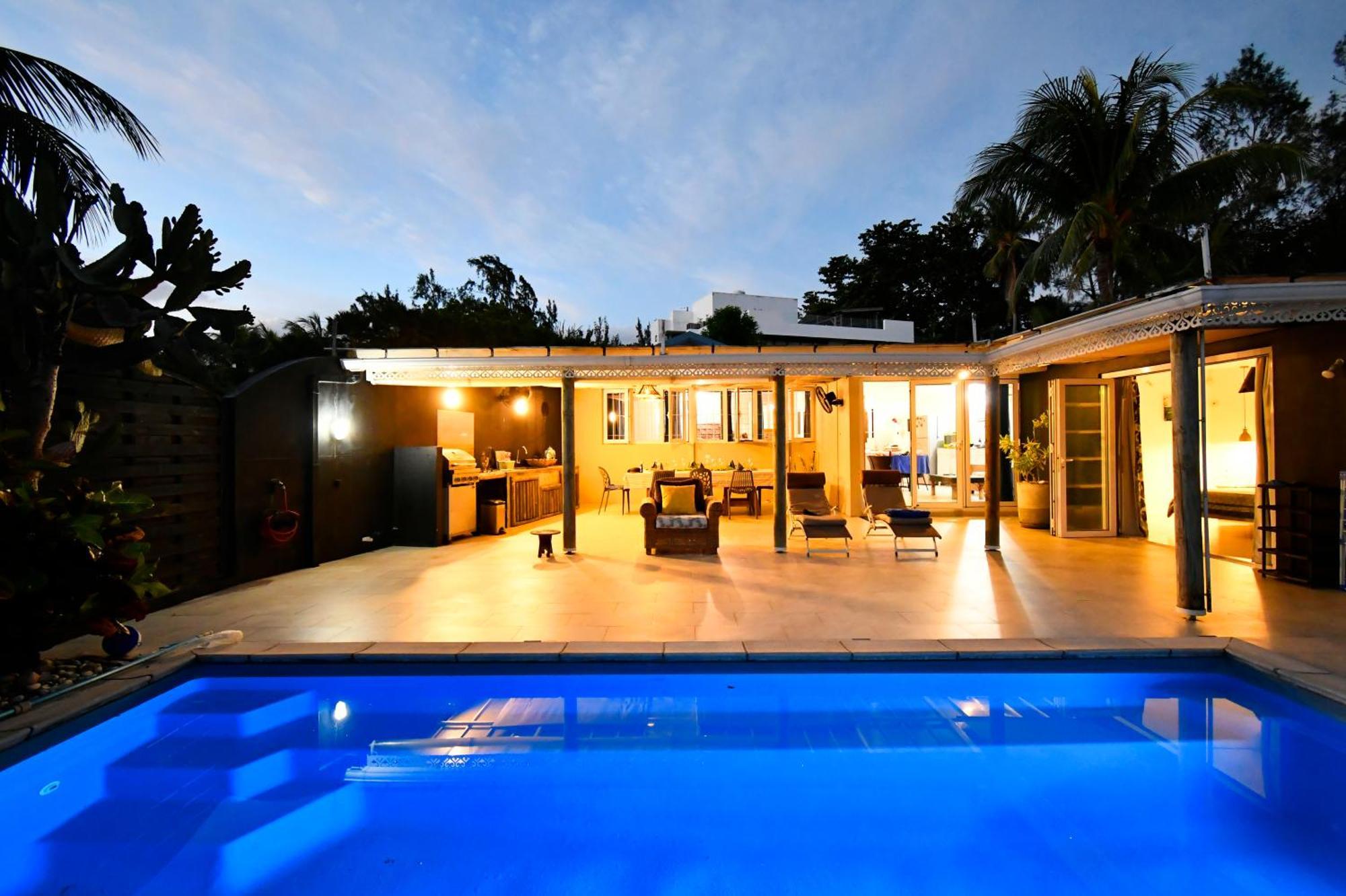 Chalet Kestrel With Pool On The Beach Riambel Bagian luar foto